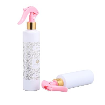 China Hot Sale 120ml 200ml PET Cosmetic Bottle With Trigger Mini Aluminum Sprayer Plastic Bottle for sale