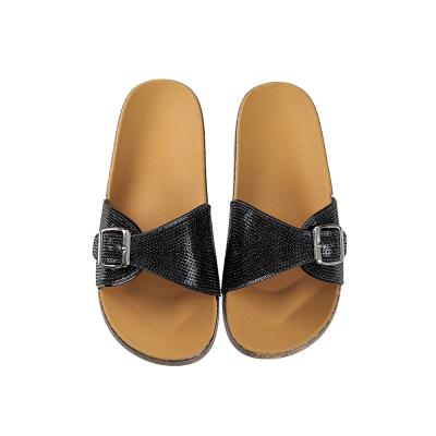 China Plus Size Anti-slippery Beach Leather Flat Slippers Slip On Hot Ladies Designer Slides Shoes Female Flat Sandals for sale