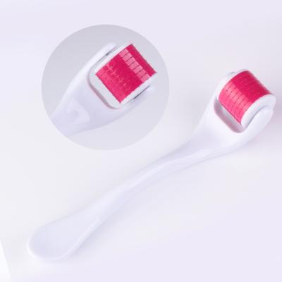 China Custom Needles Titanium Dermaroller Anti-Puffiness Roller Microneedle Derma Roller Mezoroller Therapy Massager Clean Beauty Facial Whitening Rollers for sale