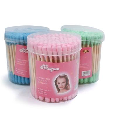 China Color Daily Cleansing Cotton Swabs In The Common Multi Color Cotton Swabs In The Polybag Cotton Bud Manufacturers In China for sale