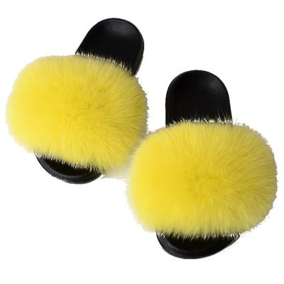 China Hot Sale Fashion Trend Flat With Fox Raccoon Fur Slides For Women And Ladies Slipper Fur Sandal for sale