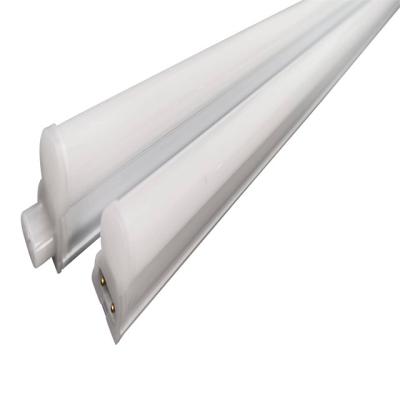 China Desktop 14w-18w 1ft-4ft T5 Led Bulbs And Tubes With CE CCC Listed for sale