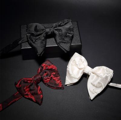 China Wholesale Custom Monochromatic Bow Tie Fashionable Striped Leisure Jacquard Polyester Big Tie for sale