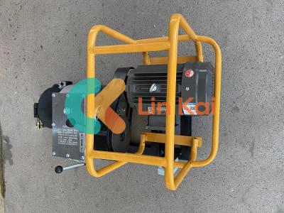 Chine Machine de levage à haute vitesse à bande de levage à câble électrique pour le levage lourd à vendre