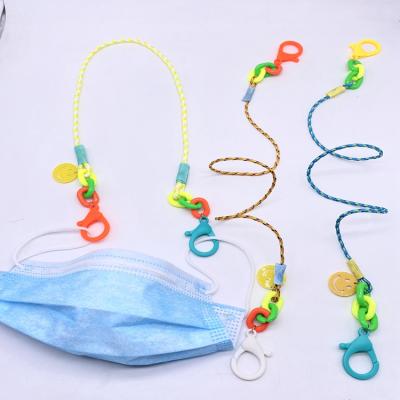 China Eco-friendly Neck Holder Beaded Lanyard Strap Snap Face Masking Chain For Kids Children for sale