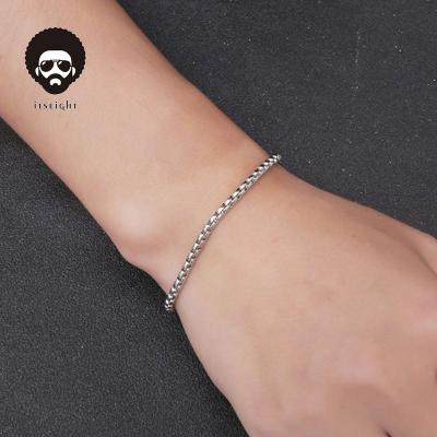 China Hip hop retro Cuban titanium steel chain men simple geometric personality silver titanium steel custom wholesale FASHIONABLE bracelet for sale