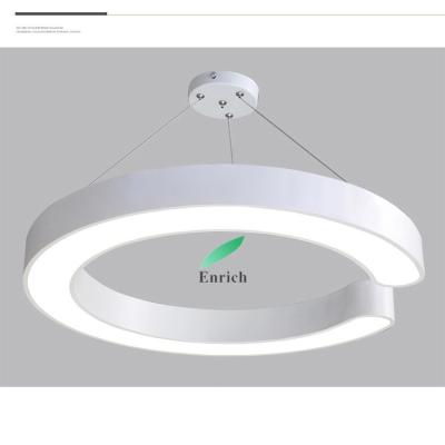 China Hotel Led Desk Chandelier Ceiling Round C Shaped Lamp for Office Cafes Gym Engineering Lights for sale