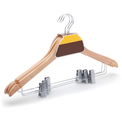 China Multifunctional non-slip burlywood cheap wide wooden cloth hanger with clips for sale