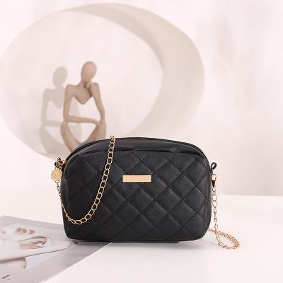 China New PORTABLE Camera Ladies Bag Wholesale Messenger Small Square Bag Embroidered Chain Cosmetic Bag for sale