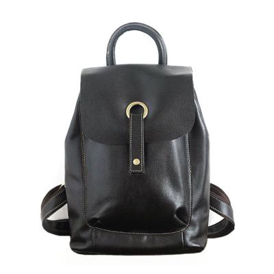 China Waterproof Leather Custom Whip Fashion Genuine Women's Travel Backpacks for sale