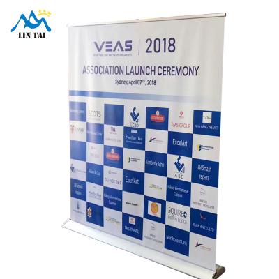 China Backdrop Pull Up Pull Up Backdrop Retractable Banner Stands In Large Size for sale