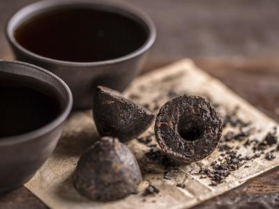 Chine Thé Puer Chinois Sauvage Antibactérien Thé Noir Pu Erh Pur Et Longue Durée à vendre