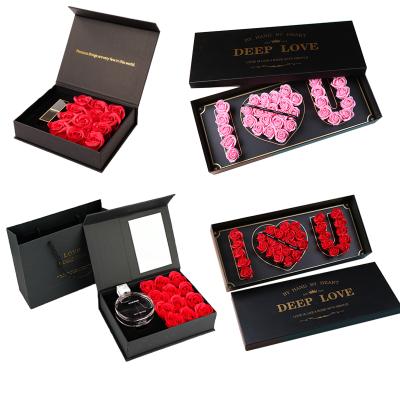 China 2021 Hot Sale Natural Soap Flower Natural Hot Selling Rose Flower Lip Jewelry Gift Box Porcelain Jewelry Box Luxury Packaging Gift Box Valentine's Day Gift for sale