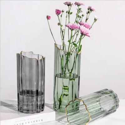 China Contemporary design sense of light luxury transparent slanted vase gold decoration flower arrangement indoor desktop vase on edge for sale