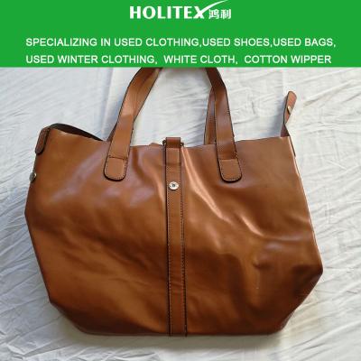 China Guangzhou China Factory High Quality Fashion Polyester / Cotton Used Clothing And Shoes Bags In Bulk for sale