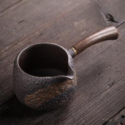 China Retro Gold Iron Teapot Water Pot Hand Grip Edge Ebony Fair Cup Luster Gold Fair Stone Fair Teapot Viable Cup for sale