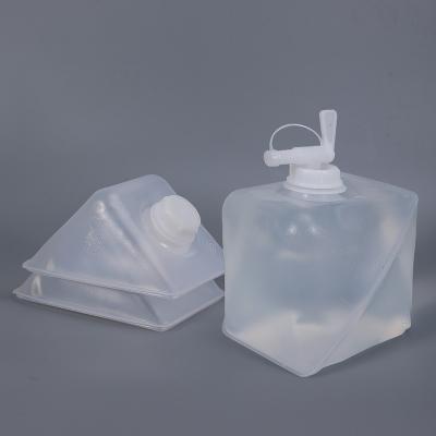 China Eco-Friendly 2L Water Container Soft Collapsible Plastic Jerry Can with Faucet Lid for sale