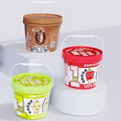 China Thickened PP 5 Gallon Plastic Buckets White Pail 500ml ODM for sale