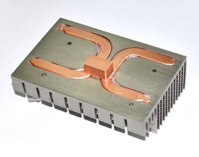 China Heatsink CNC Machined And Extruded Aluminum Heatsink With Heatpipes for sale