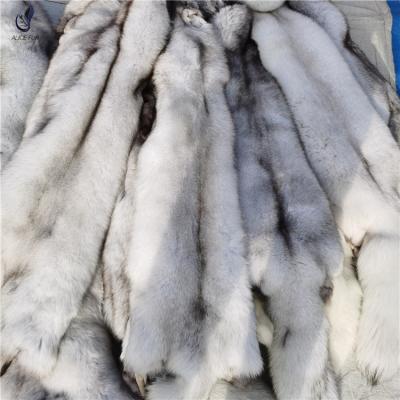 China With Leg Price Cheap Animal Hides Natural Genuine Genuine Fox Skin Fur Skins Fashion Choice Fox Skin for sale