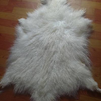 China Real Mongolian Tanned Sheep Upholstery Long Hair Auto Curly Goat Fur Skin for sale