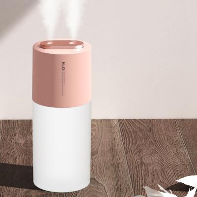 China Car Cool Mini Humidifier 2 Mist Purifier Car Spray USB LED Nozzles Aroma Lamp Portable Nano Diffuser Cool Car Humidifier for sale