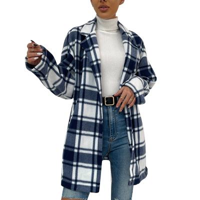 China Anti-wrinkle 2021 new style fashion autumn winter thickened long plaid shirts coats for women for sale