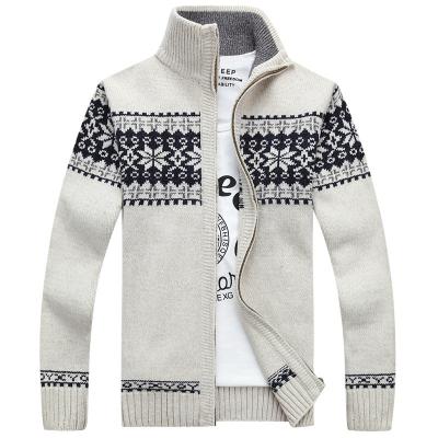 China Anti-wrinkle winter high quality coat v neck long sleeve knit cardigan men sweater for men 2021 for sale