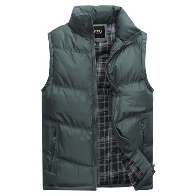 China Custom Lightweight Packable Casual Vest Fashion Puffy Puffy Padded Duck Down Vest Stand Collar Down Vest Men for sale