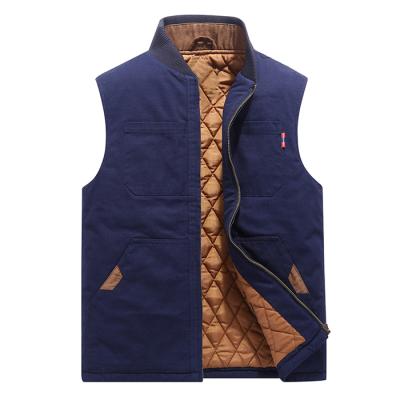 China fabric/Anti-wrinkle and skin-friendly and soft shape retention/durable and washable/thermal storage to keep warm/lightweight and fluffy/the original material/concise collar/comfortable brim/duty men's outdoor gear vest service Factory Supply Customized Anti Theft Inner Pocket Man Vest Fishing Vest for sale