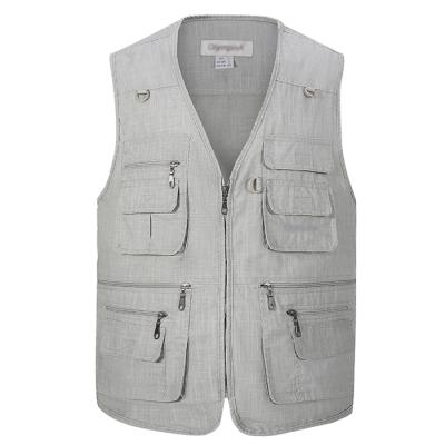 China Multi-pocket/Outdoor Leisure/Can Be Worn In All Seasons/New Designer High-End Atmosphere Vest Khaki Men's Adjustable Waist Cargo Military Men's Fishing Vest for sale