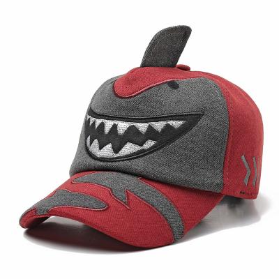 China 2022 HOT OEM JOINT Designed Cute Christmas Hats Cartoon Kids Christmas Hats Popular Cartoon Washed Shark Baseball Cap Embroidered Hat for sale