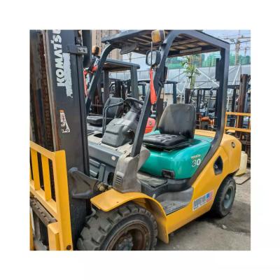 China Garment shops FD30T-16 3000kg used forklift with KOMATSU brand for hotsales product for sale