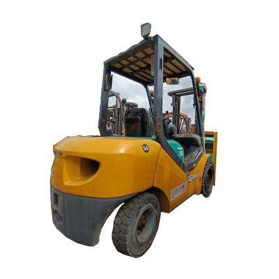 China Machinery repair shops original imported Japanese FD30-16 forklift used forklift machine in good condition for sale