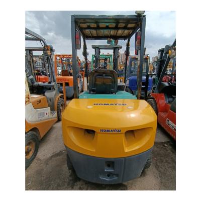 China Machinery repair shops sell cheap well original imported Japanese FD30-16 used forklift machine in good condition for sale