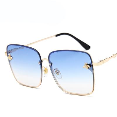 China High quality fashion sunglasses and durable sunglasses metal frame luxury sunglasses for sale