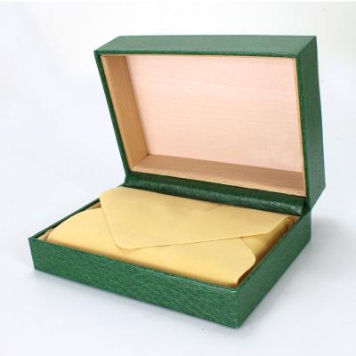 China Free Sample Hot Green Luxury Leather OEM Watch Packaging Storage Display Vending Watch Box Wood Wooden Gift Box Packed with Accessories and Pillow for sale