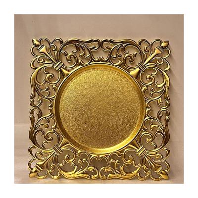 China 2023 Factory Gold Sustainable Hot Square Loader European Style Cut Out Wedding Plate Reusable Banquet Retro Plastic Dish for sale