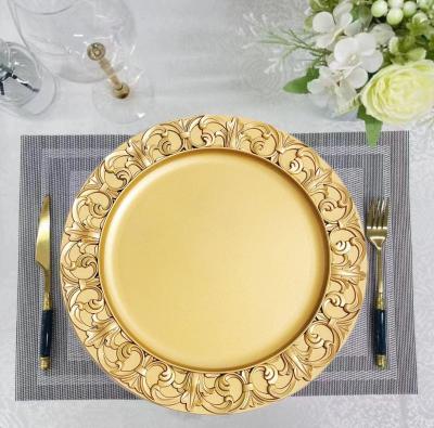 China 2023 Factory Wholesale Luxury Gold Round Dish Reusable Retro Gold European Banquet Dish Die Cut Plastic Wedding Charger for sale