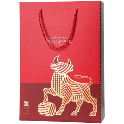 China Reused Simple Materials Premium Bottle Wine Rack Packaging Bag Package Kraft Paper Wine Gift Bags With Logo Corrugated Portable Red Wine Box for sale