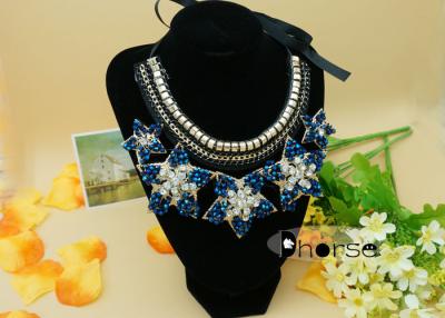 China Flower Handmade Blue Crystal Bead Collar Necklace For T - Show for sale