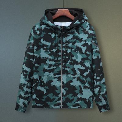 China Custom Camouflage Jacket Running Anorak Fitness Sports Jacket Men Waterproof Wholesale for sale