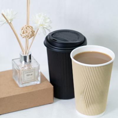 China Disposable Hot Drinks Kiosk Designer Ripple Craft Large Durable Disposable Beverage Cups for sale