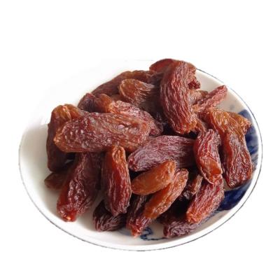 China Good Quality Super Jumbo Dried Princess Red Raisins Malayar Dried Fruit Size Raisins for sale