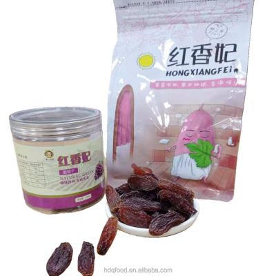 China 100% Natural Snack Dried Fruit Princess Red Grapes for sale