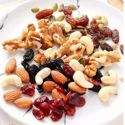 China Hot Selling Dry Baked Nuts Daily Mixed Nuts And Dried Fruits For Nutritional Meal Replacement for sale