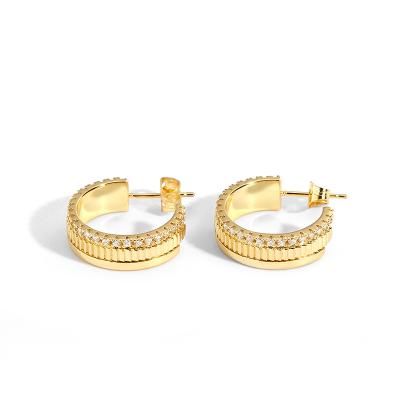 China CLASSIC Design 14K Gold Thin Layer Crystal Circle Earrings Cubic Zirconia Gear Huggie Ear Hoop For Women for sale