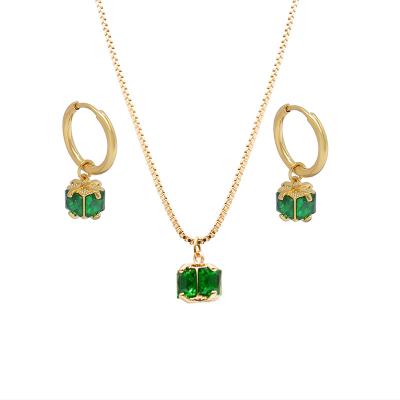 China skin-friendly & eco-friendly stainless steel earrings pendant necklace Emerald Zircon Jewelry Set for sale