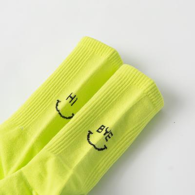 China 2021 Summer Candy Color Breathable Girl Socks Fashion Letter Smile Face White Crew Sock Women for sale