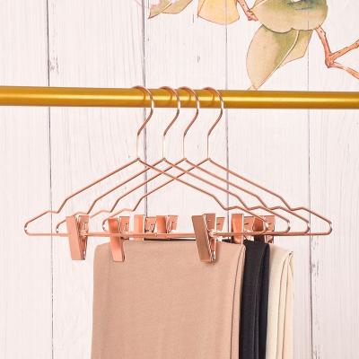 China SHOWS UP Strong Rose Gold Metal Wire Coat Hanger Stainless Steel Hanger With Clips for sale